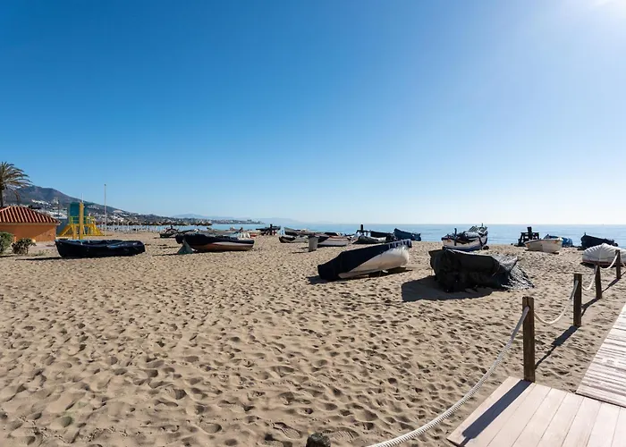 Apartment Malagasuite Next To The *